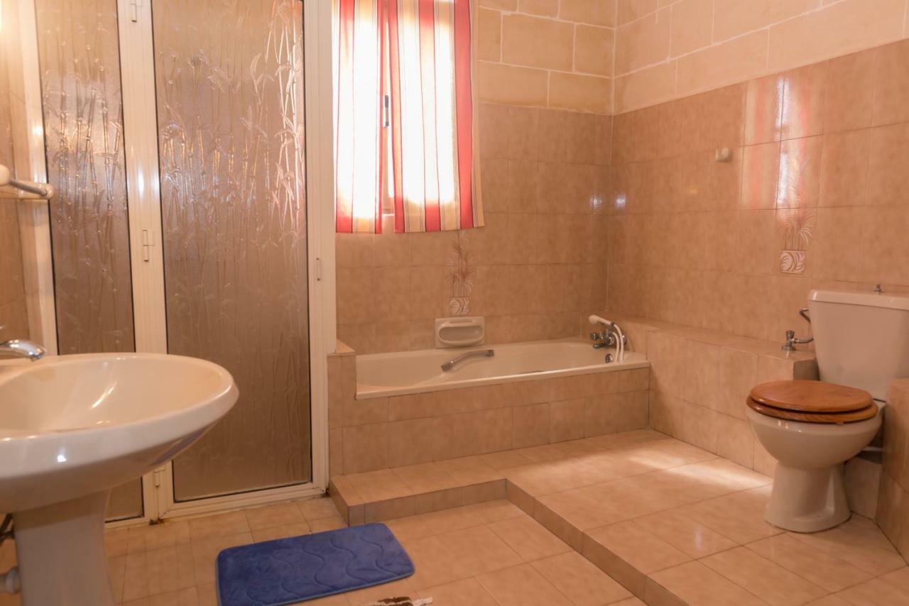 Acomodation House Kavarna Xagħra Εξωτερικό φωτογραφία